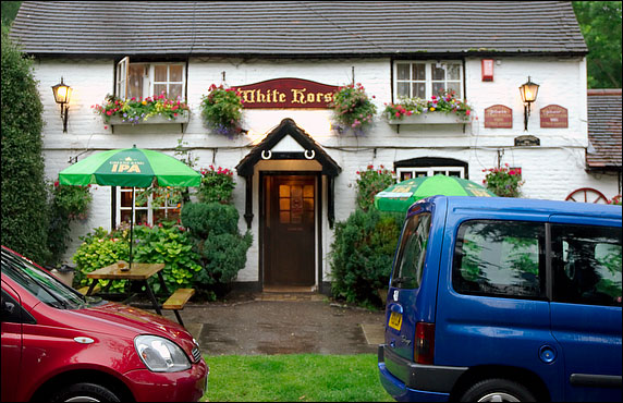 The White Horse, Hedgerly Village