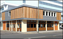 outside view of the Gary Owen bar